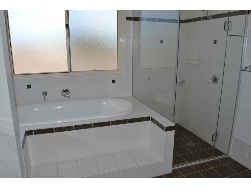 12 Anson  Street, Sanctuary Point NSW 2540