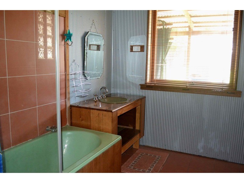 33 Karne  Street, Sanctuary Point NSW 2540