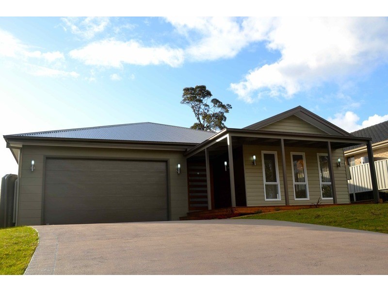 39 Hewitt Avenue, St Georges Basin NSW 2540