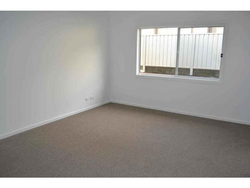 39 Hewitt Avenue, St Georges Basin NSW 2540