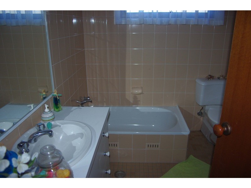 85 Basin View Parade, Basin View NSW 2540