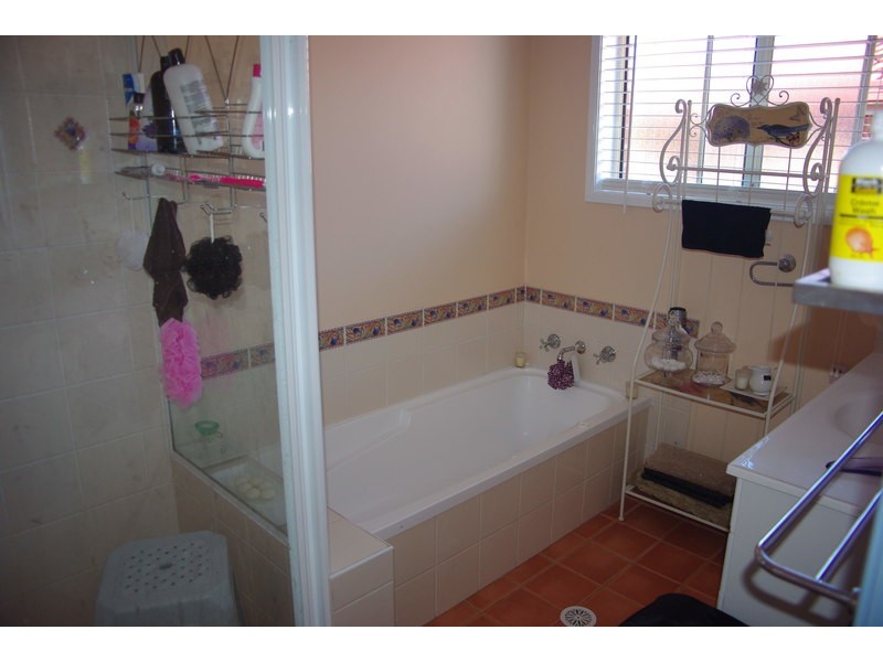 15 kenneth Avenue, Sanctuary Point NSW 2540