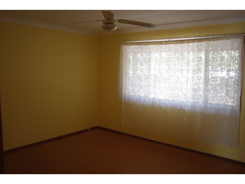 133 Clarendon  Crescent, St Georges Basin NSW 2540