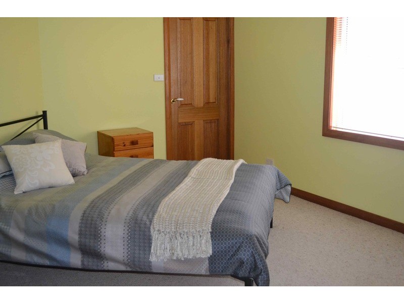 190 Elizabeth Drive, Vincentia NSW 2540