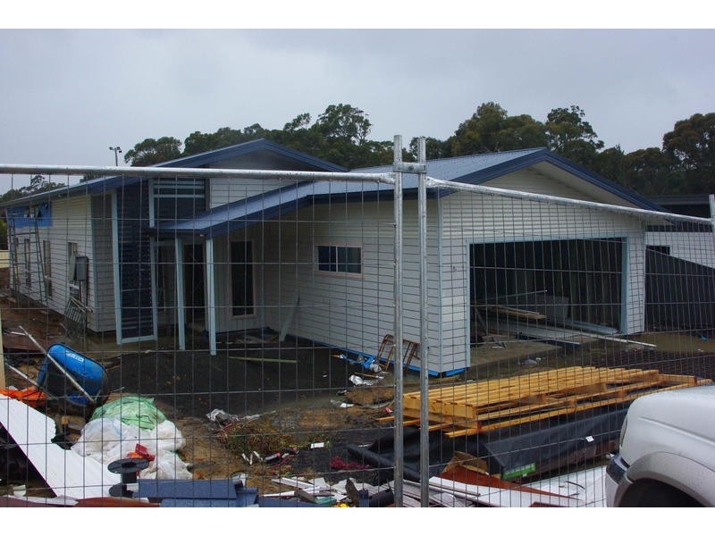 12 Hewitt Avenue, St Georges Basin NSW 2540