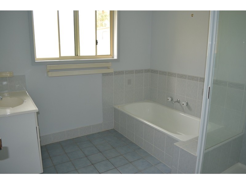 46 St Georges Road, St Georges Basin NSW 2540