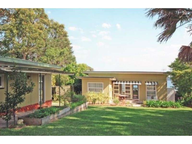 122 Basin View Parade, Basin View NSW 2540