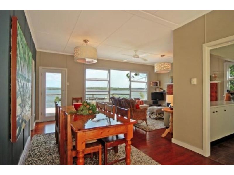 122 Basin View Parade, Basin View NSW 2540