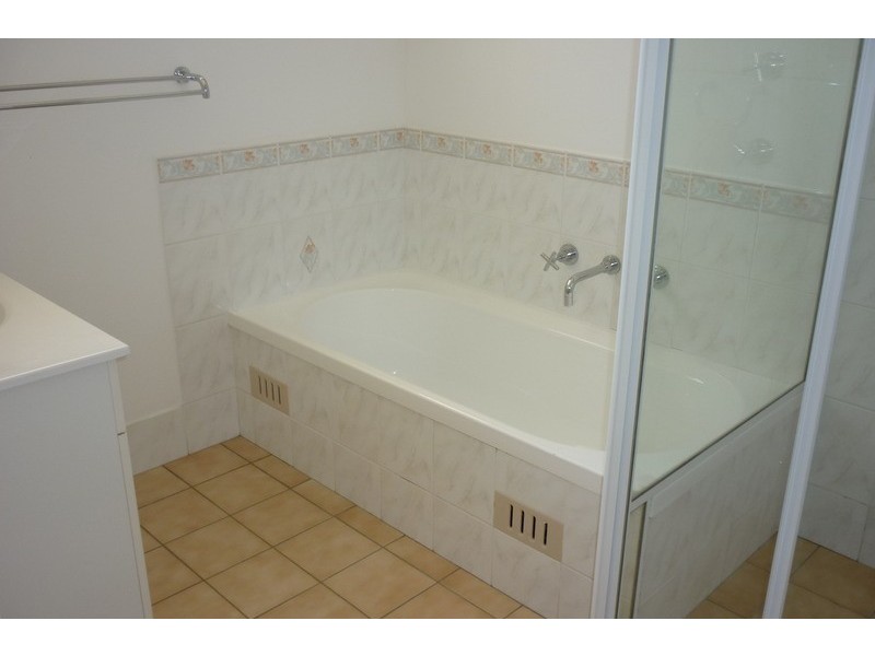 24  Boronia Avenue, Sanctuary Point NSW 2540