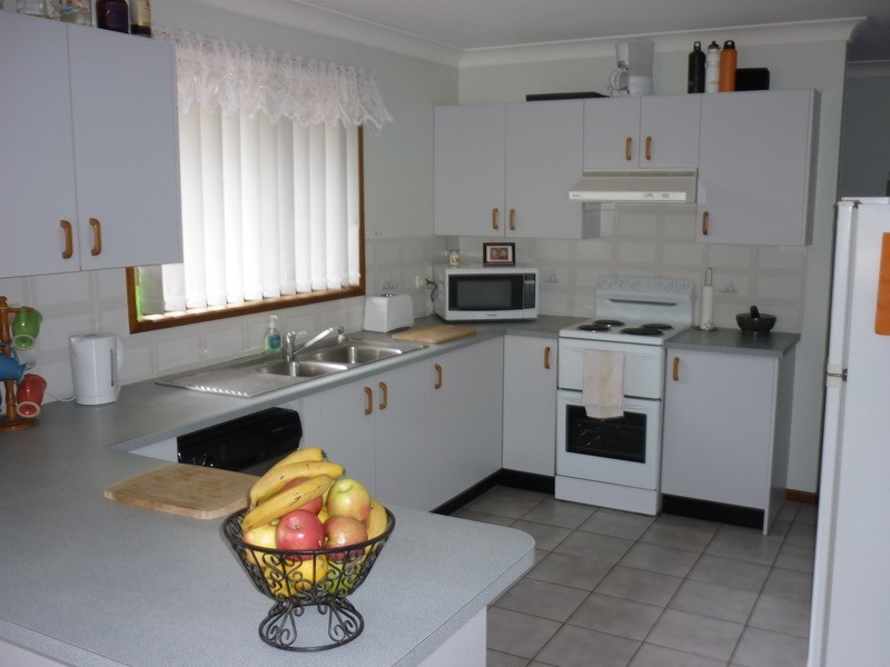 36 Pangari Crescent, St Georges Basin NSW 2540