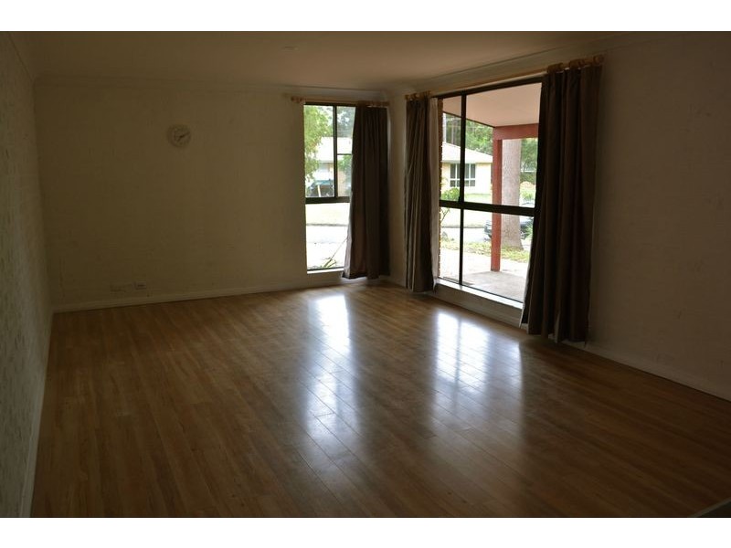 40 Yuroka Crescent, St Georges Basin NSW 2540