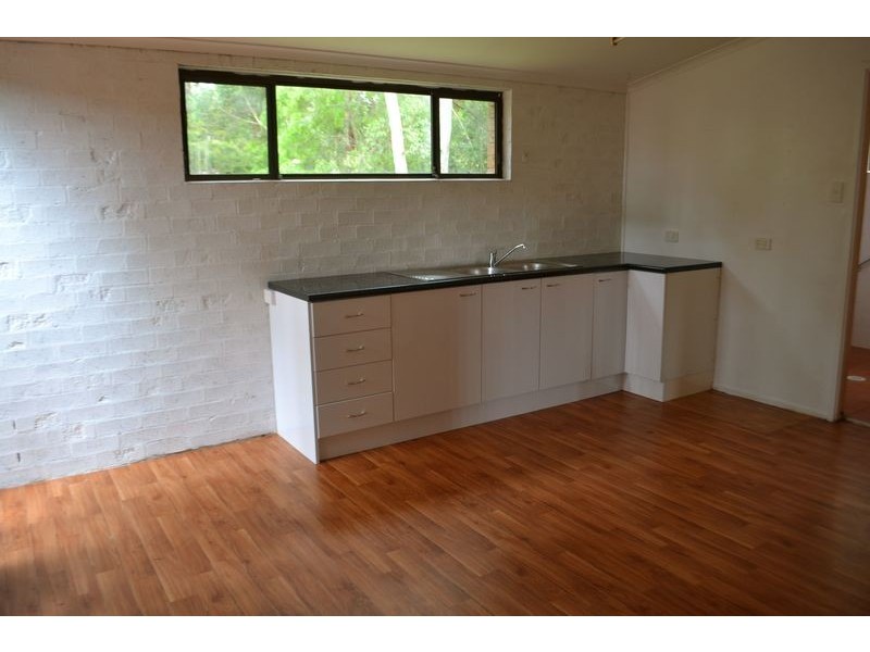 40 Yuroka Crescent, St Georges Basin NSW 2540