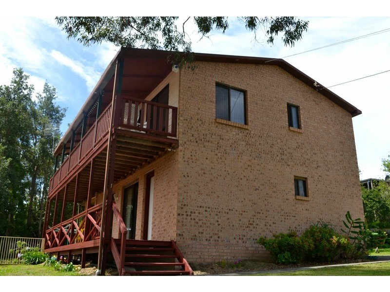 1 Rauch Close, St Georges Basin NSW 2540