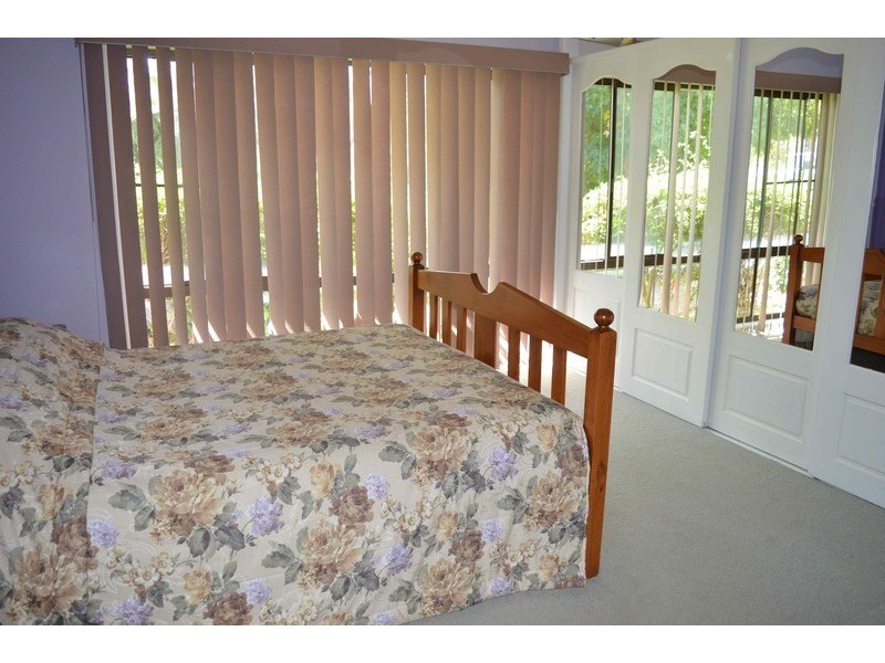 7 Valda Avenue, Basin View NSW 2540