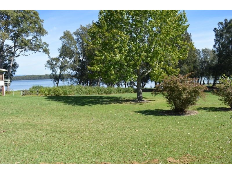 15 lachlan Crescent, St Georges Basin NSW 2540