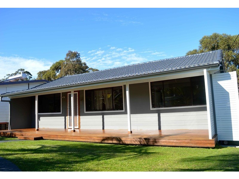 51  St Georges Road, St Georges Basin NSW 2540