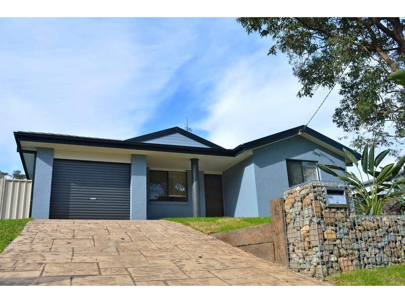 7 Pangari Crescent, St Georges Basin NSW 2540