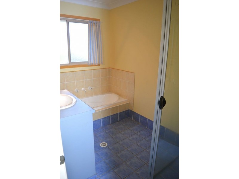 13 Bruce Street, St Georges Basin NSW 2540