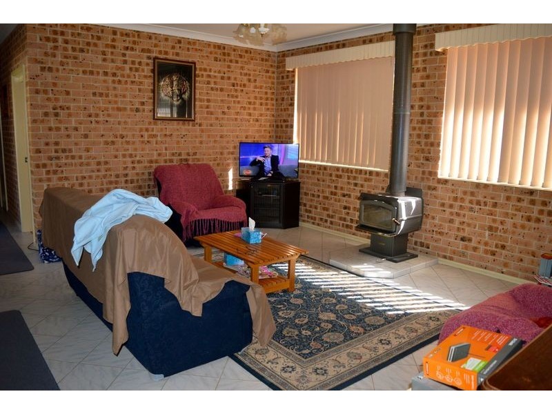 1 Claylands Drive, St Georges Basin NSW 2540