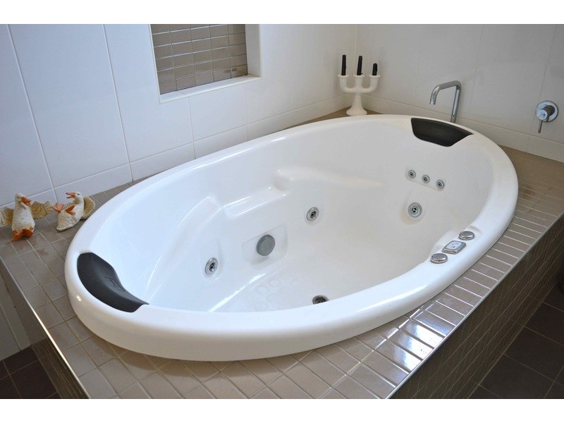 28 John Street, Basin View NSW 2540