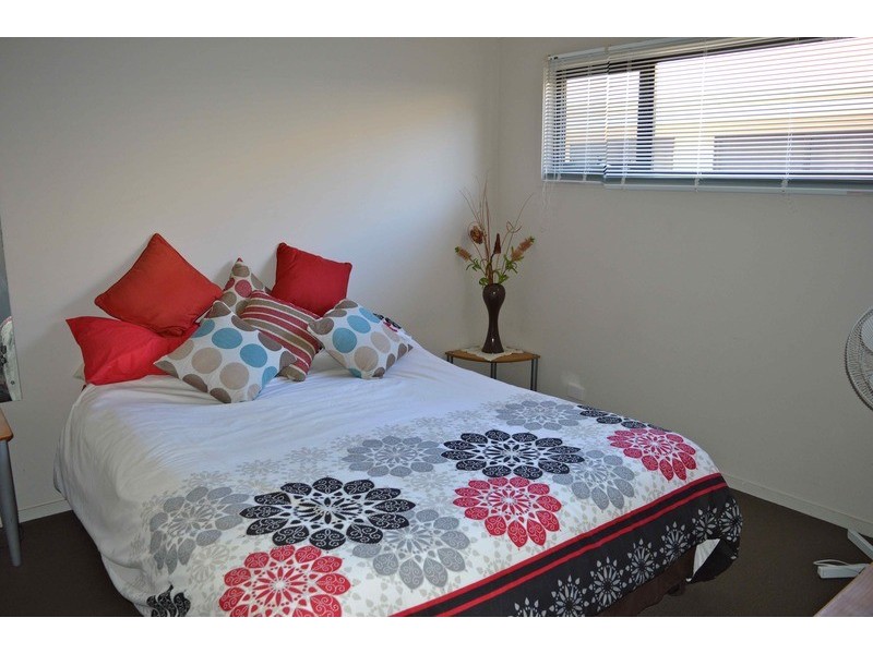 28 John Street, Basin View NSW 2540