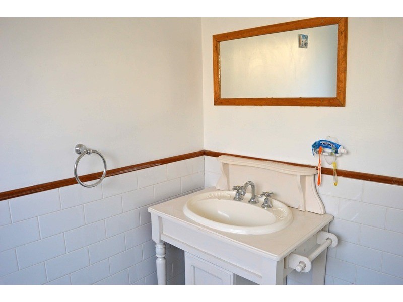 28 John Street, Basin View NSW 2540