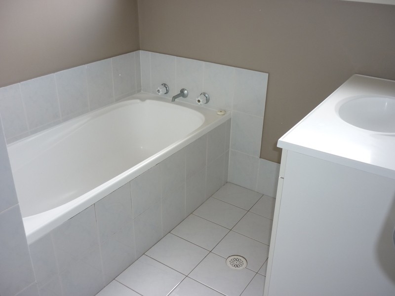 45 Claylands Drive, St Georges Basin NSW 2540