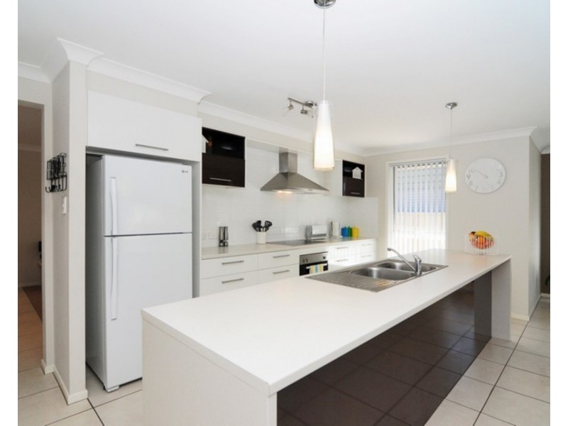 64 Tallyan Point Road, Basin View NSW 2540