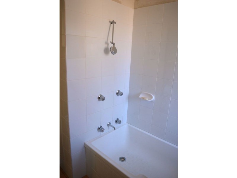 8 Vost Drive, Sanctuary Point NSW 2540