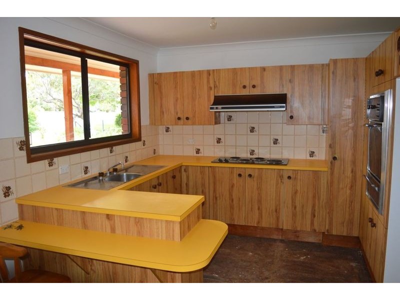 22 Watersedge Avenue, Basin View NSW 2540