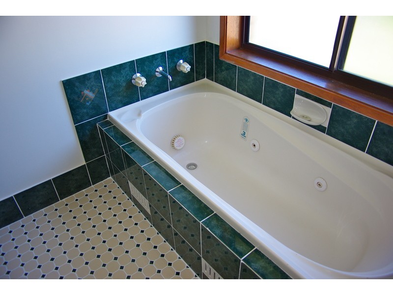 30 Truscott Avenue, Sanctuary Point NSW 2540