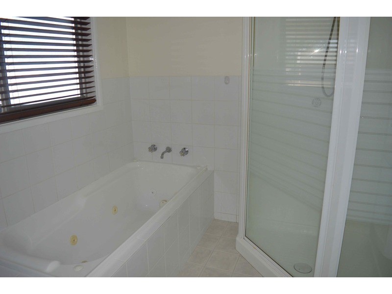 26 Tallyan Point Road, Basin View NSW 2540