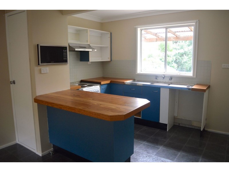 162 Tallyan Point Road, Basin View NSW 2540