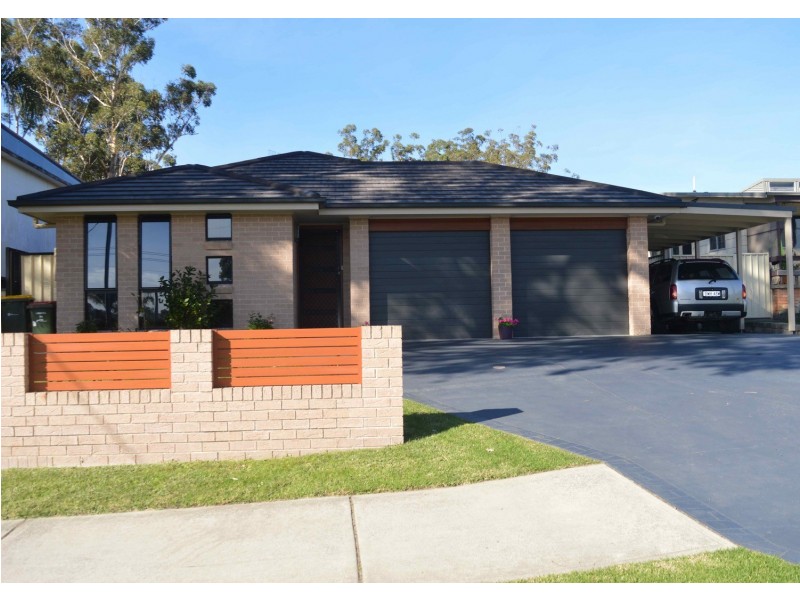 66 Island Pt Road, St Georges Basin NSW 2540