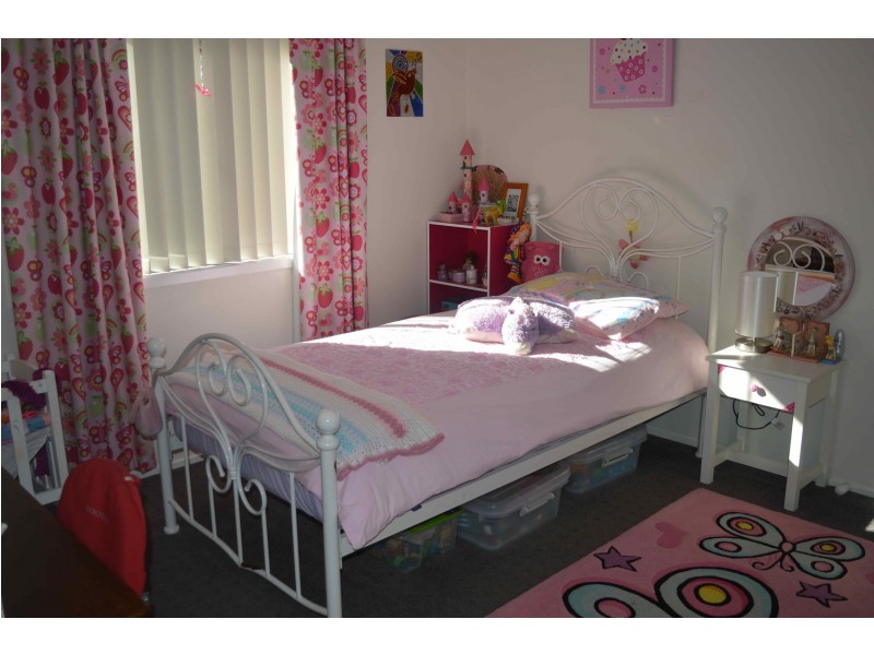 66 Island Pt Road, St Georges Basin NSW 2540