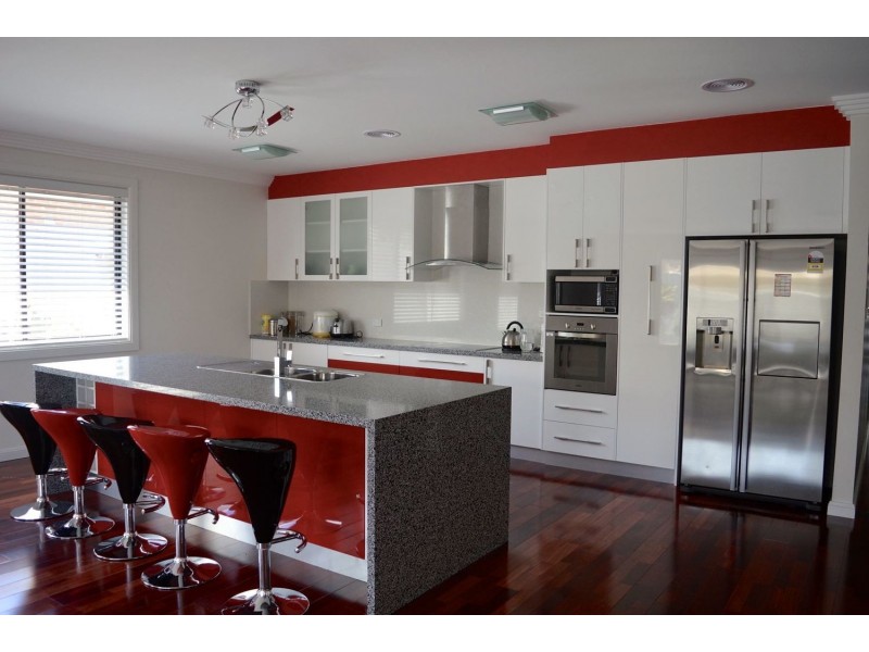 6 Hogbin Crescent, Sanctuary Point NSW 2540