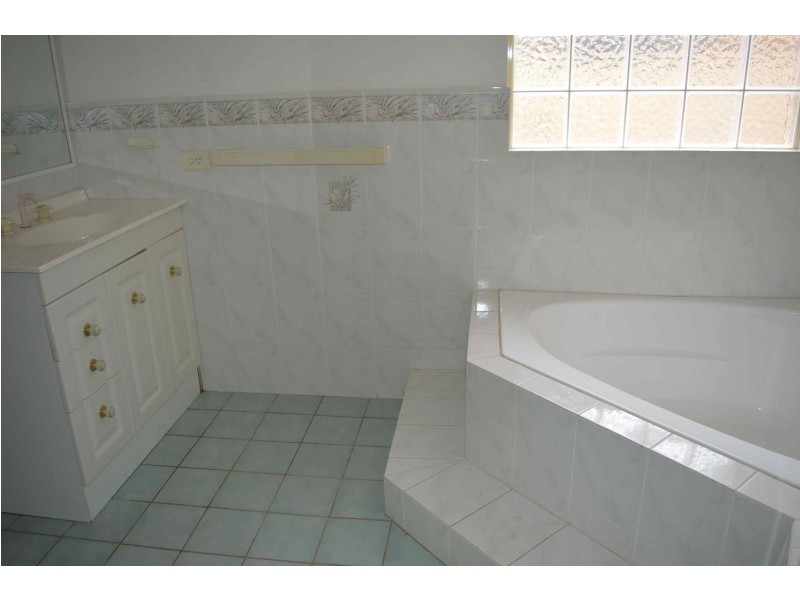 132 The Park Drive, Sanctuary Point NSW 2540