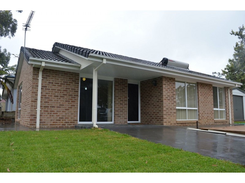 3 Riverside Esplanade, Basin View NSW 2540