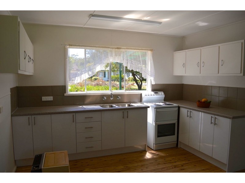 147 Walmer Avenue, Sanctuary Point NSW 2540