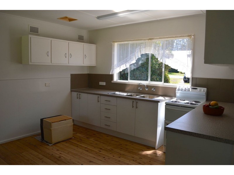 147 Walmer Avenue, Sanctuary Point NSW 2540