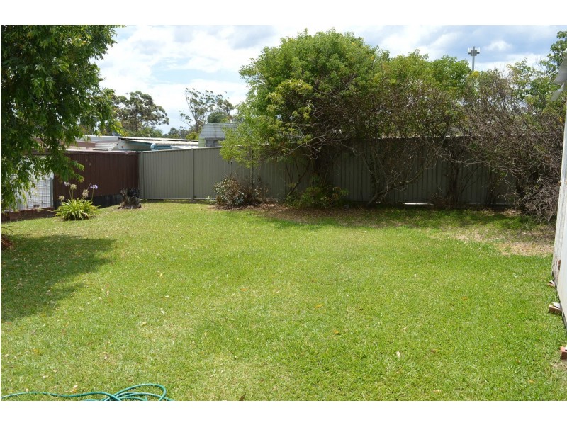 9 lachlan Crescent, St Georges Basin NSW 2540