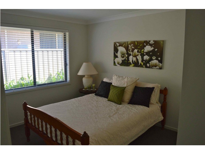 66 Vost Drive, Sanctuary Point NSW 2540