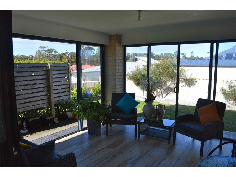 66 Vost Drive, Sanctuary Point NSW 2540