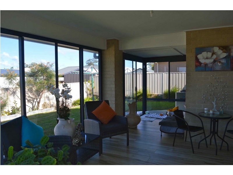 66 Vost Drive, Sanctuary Point NSW 2540