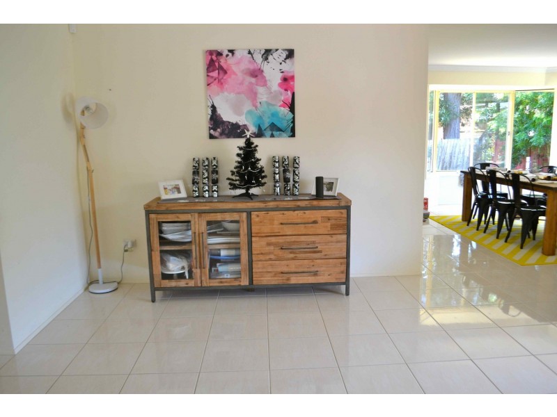 21  Yuroka Crescent, St Georges Basin NSW 2540