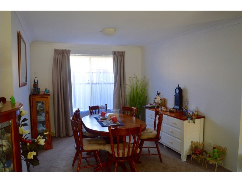 4 Nadine Street, Sanctuary Point NSW 2540