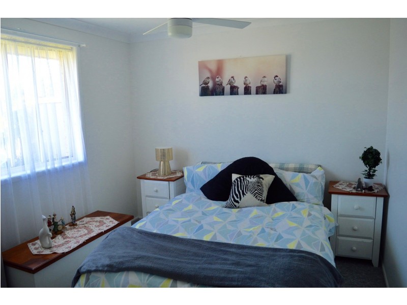 4 Nadine Street, Sanctuary Point NSW 2540