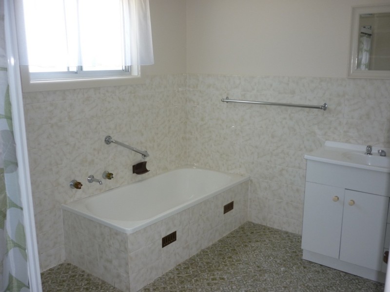 60 St Georges Road, St Georges Basin NSW 2540