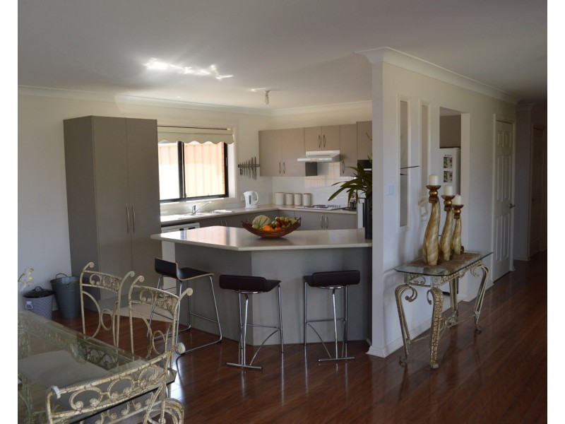 72 Vost Drive, Sanctuary Point NSW 2540