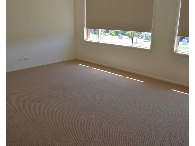 12 Anson Street, Sanctuary Point NSW 2540